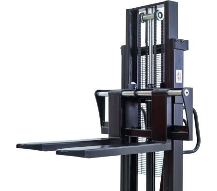 MONTACARGA MANUAL 2TN